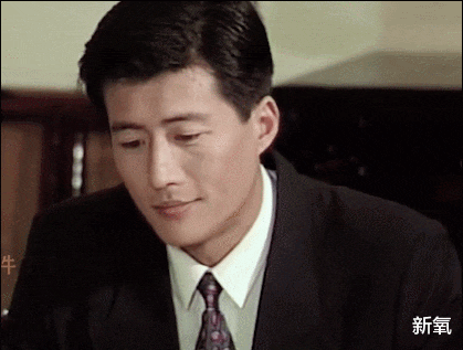 侯长荣|电视剧里天天见的这些大爷大叔，年轻时都帅得惊艳