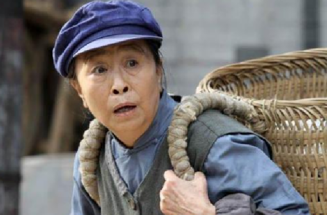 韩雪|张少华去世前骨瘦如柴，胡歌去看望失声痛哭，有人却说是报应？