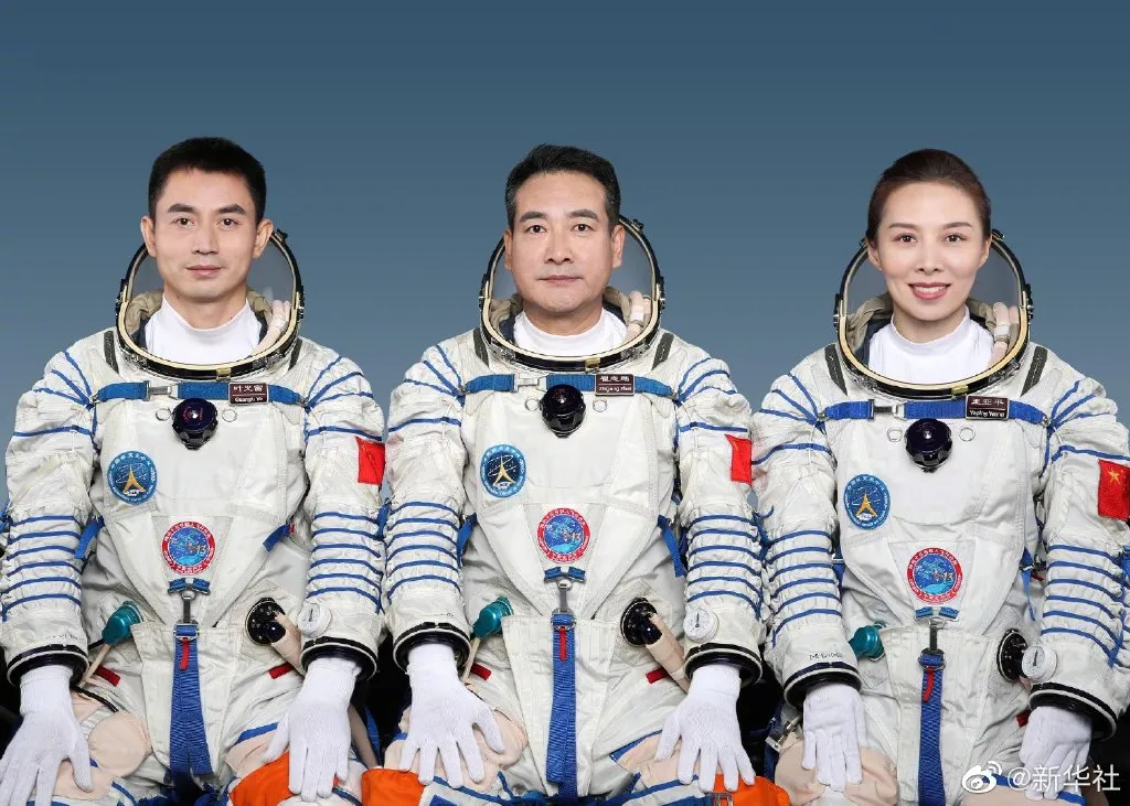 神十三航天员乘组确定，中国女航天员将首次出舱