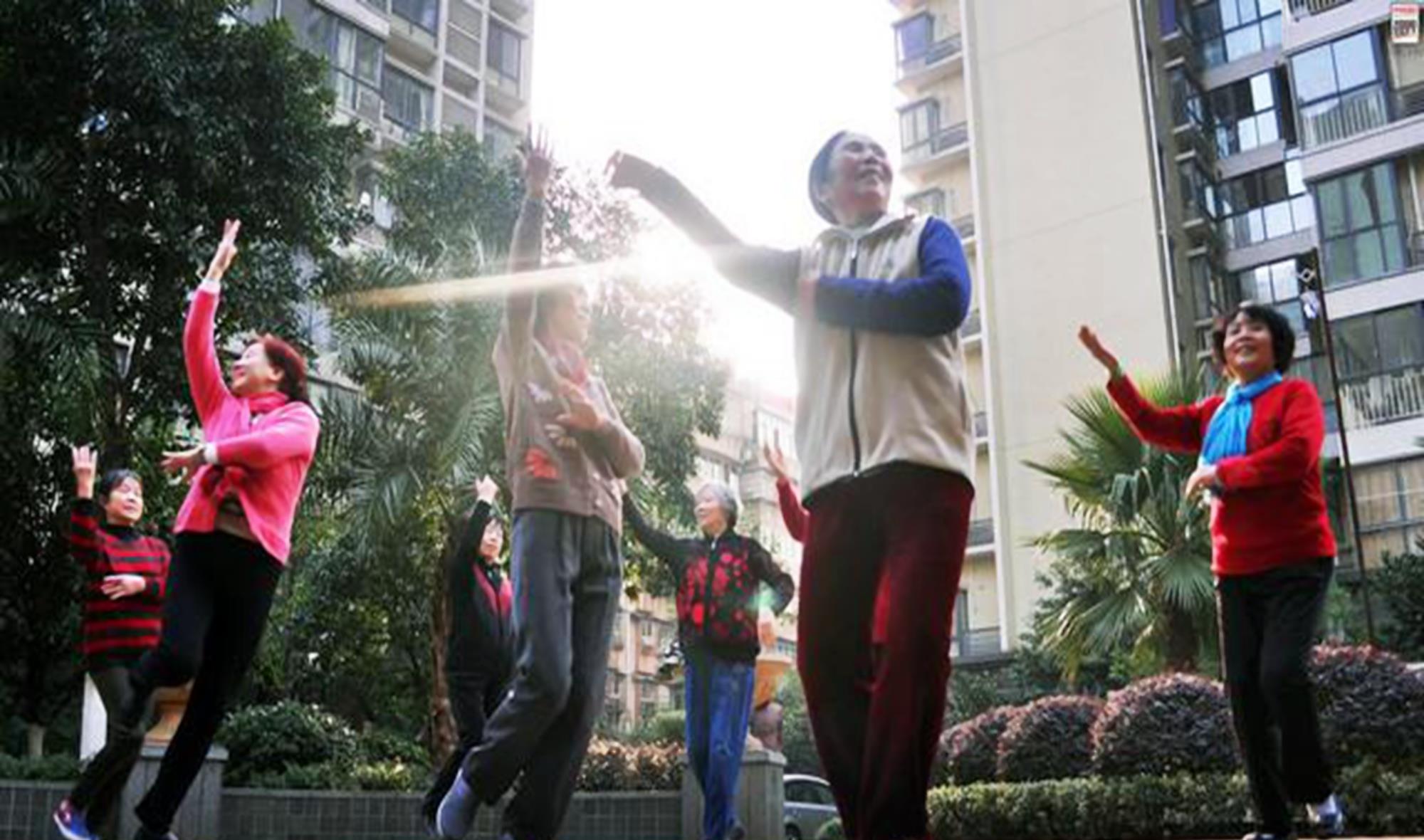 糯豆包妈妈 父母“退休收入”也分三六九等？生活在这个等级，生活会比较幸福