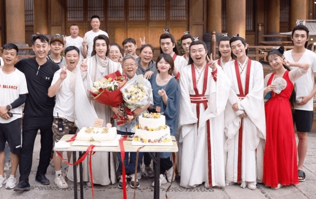 鞠婧祎|鞠婧祎古装剧官宣,5位女神共同出演,简直就是“颜狗”的天堂!