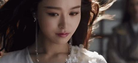 郭昶|她被誉为“嫩模鼻祖”,曾与杨颖创办“潮牌”,陈冠希为了她戒烟