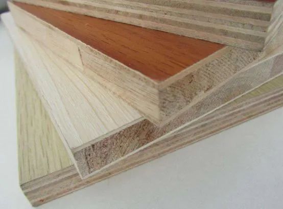 衣柜为何不要用这种木板，听老师傅一说，才知道坏处这么多