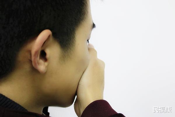 石榴|秋天吃石榴，到底合不合适？宝宝可以吃吗？其中利弊，与您讲清