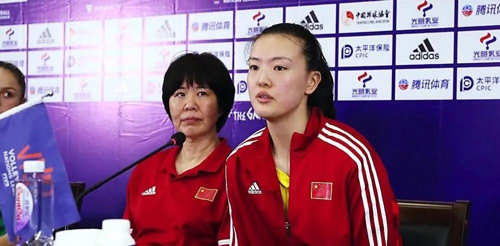 朱婷|長胖30斤！朱婷的老隊(duì)長曾春蕾最新照片曝光，發(fā)福明顯??！