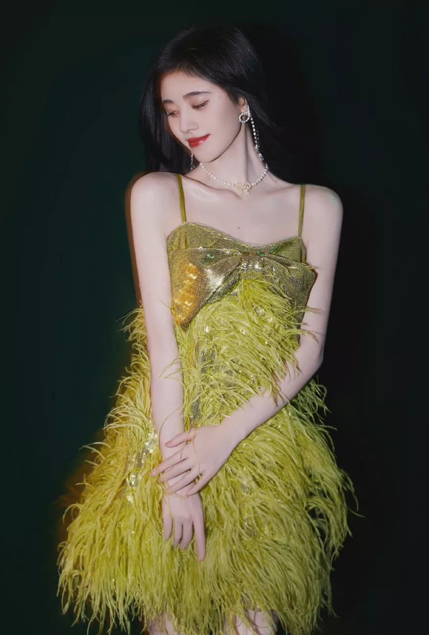 |今年的盛典红毯，她们怎么都这么卷了？