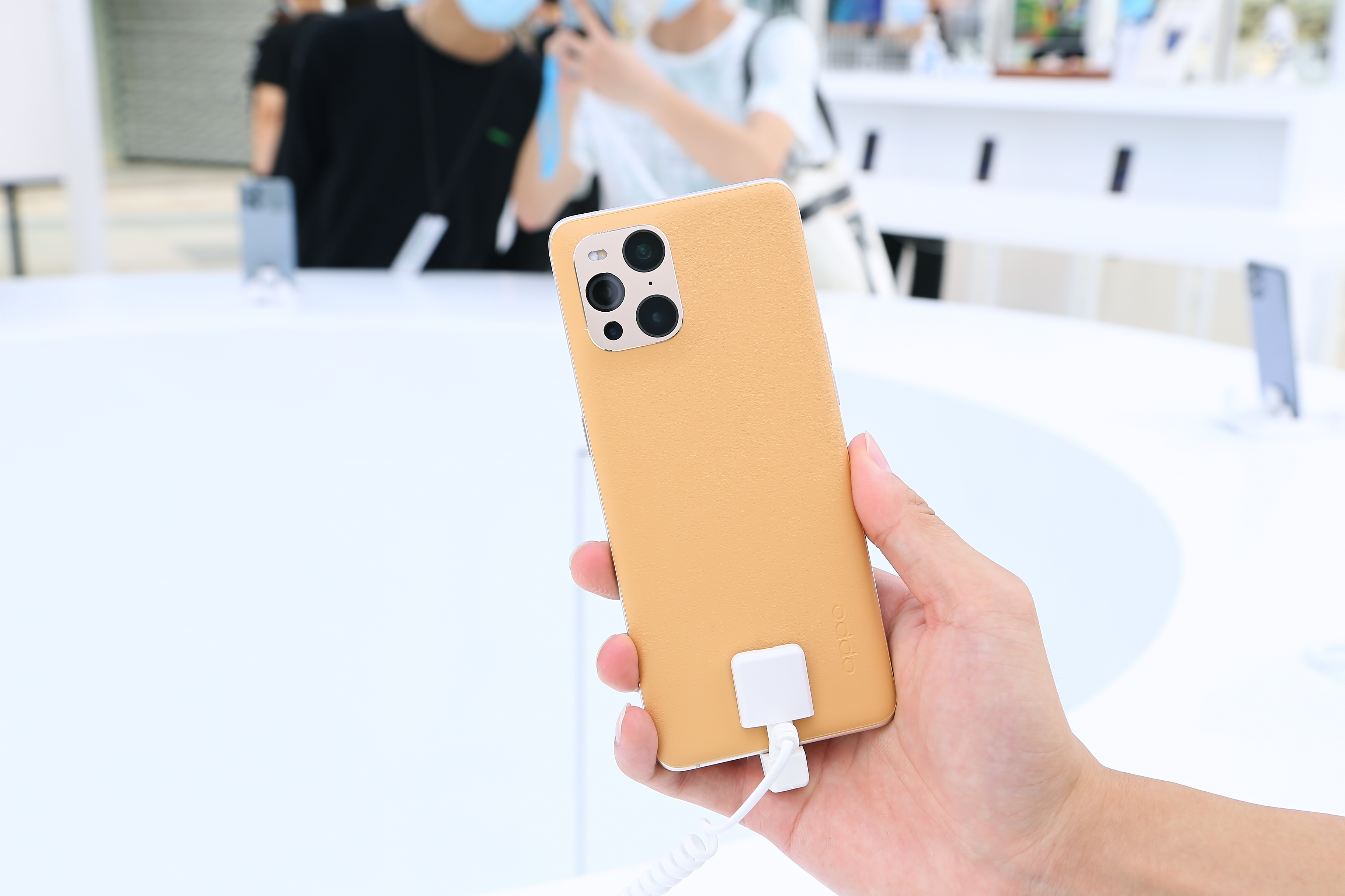 零售業|中國手機市場2021年1月至11月零售檔位情況：蘋果高歌猛進