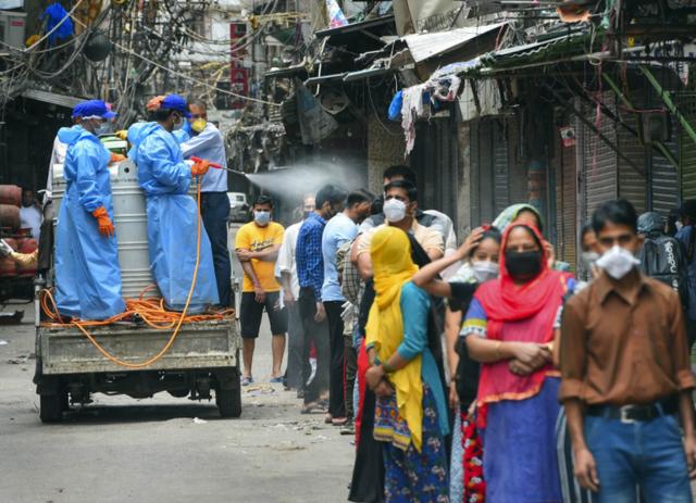 张萍解读 终于知道忏悔了？莫迪宣称正在以战时状态应对疫情，但民众不买账