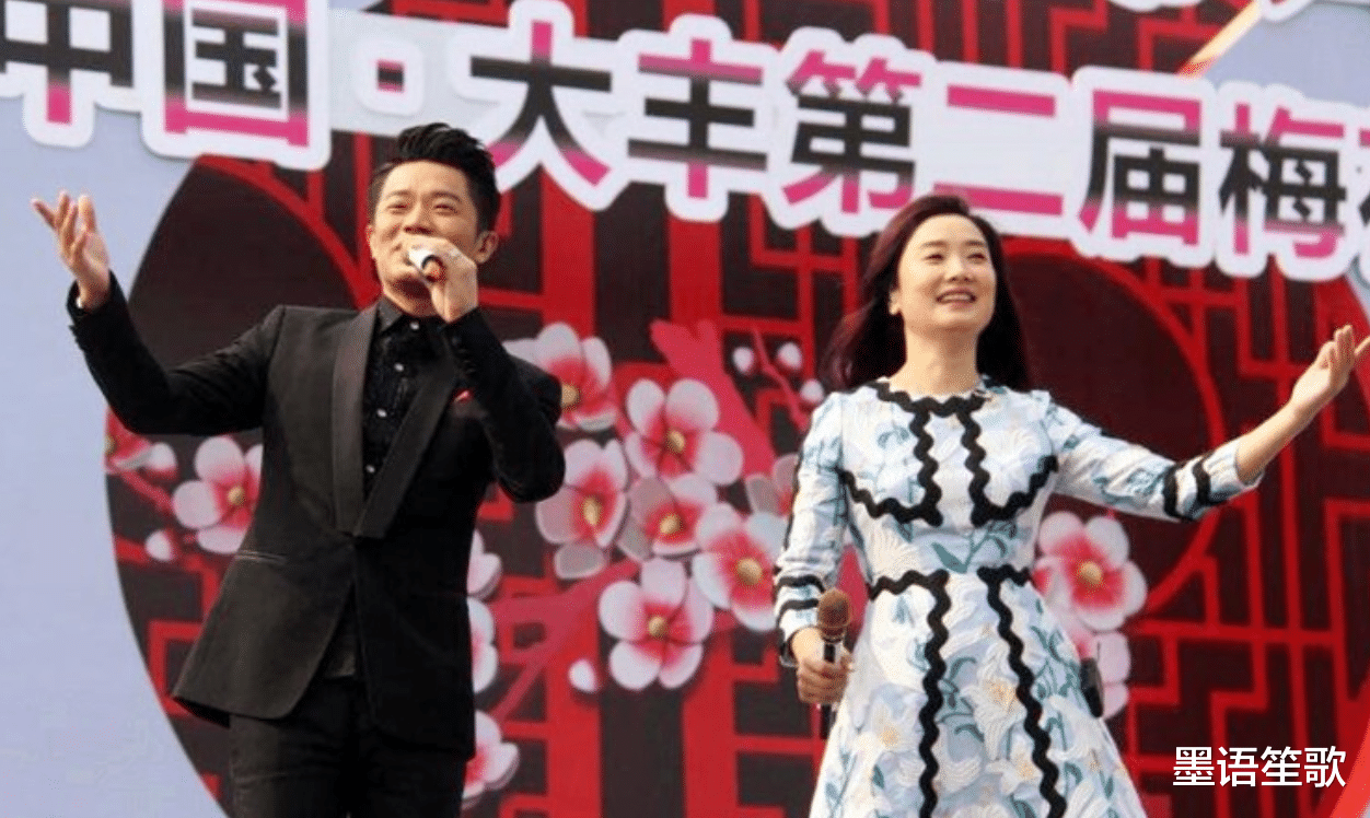 凤凰传奇|两人默契搭档23年却不是夫妻,现在一个年入千万,一个负债累累