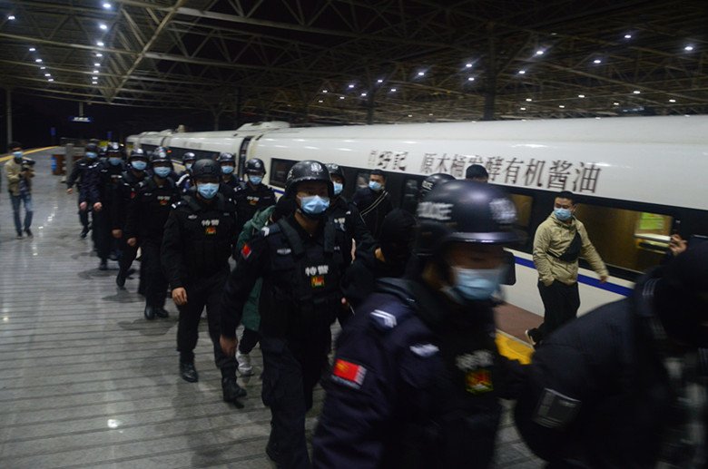 亮剑巴陵 岳阳楼警方摧毁一特大跨境电信网络犯罪团伙抓获涉案人员45名