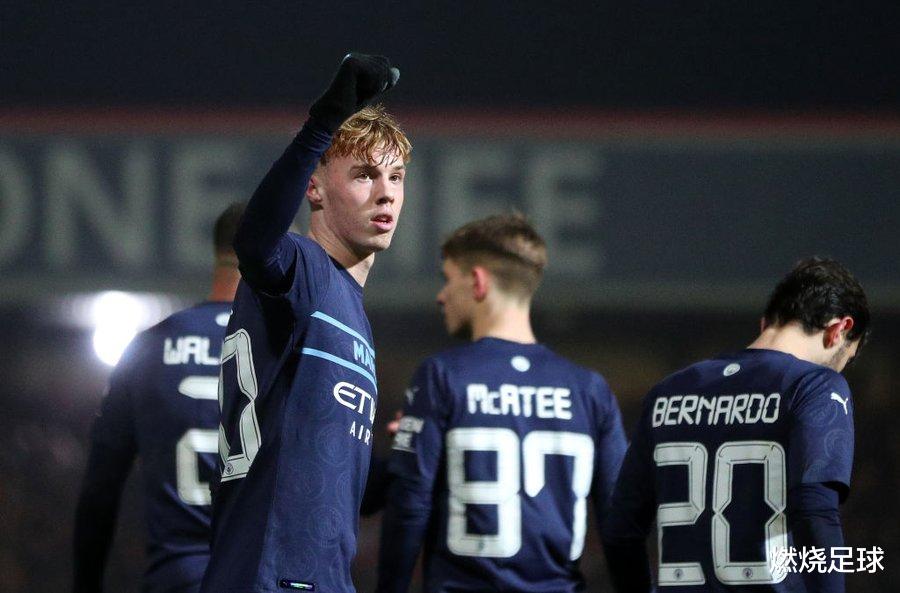 辽宁男篮|4-1！英超领头羊轻松晋级，19岁小将惊艳传射，京多安秀圆月弯刀