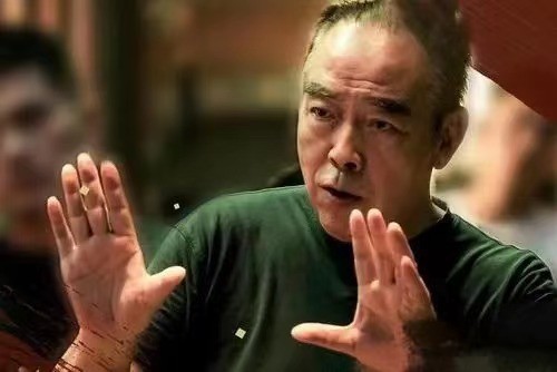 吴京|《长津湖》票房破30亿，陈凯歌却表示不会再和吴京合作，很现实