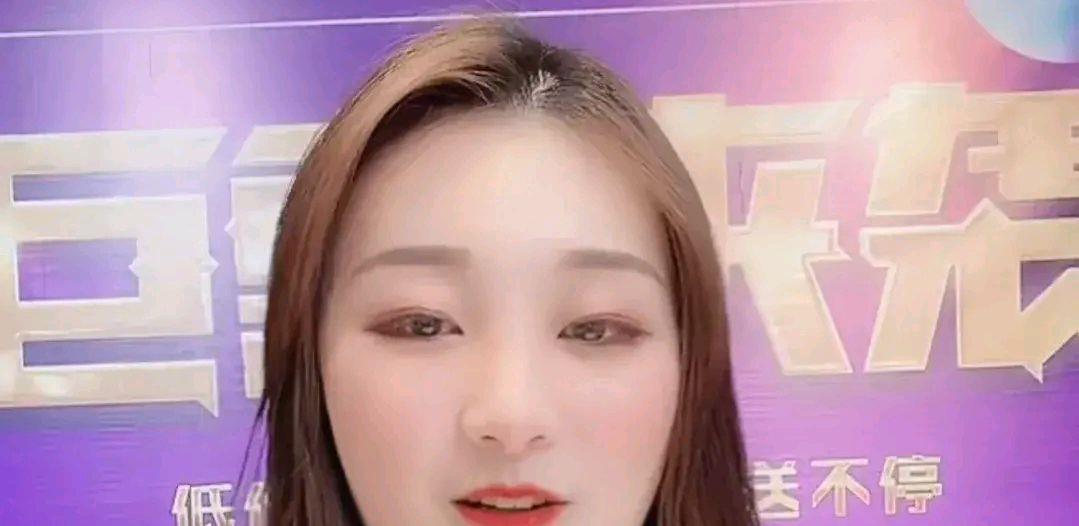 陈亚男|陈亚男哭诉大衣嫂冷漠，回家多次喊妈妈都不搭理，心都凉透了