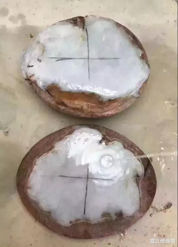 翡翠|这波操作不服不行，砖头料直接起死回生，身价百倍！