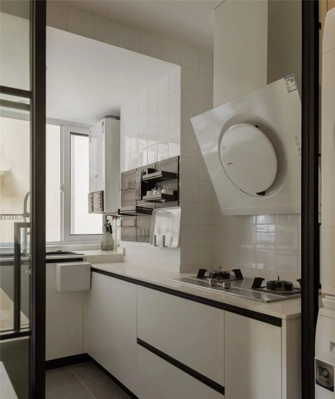 80㎡老旧小三居,改清新日式灵活两居,一个人的生活随性自由~