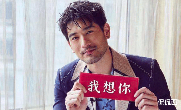 高以翔|高以翔去世两年,好友称为其做雕像纪念,陵园将在明年建成