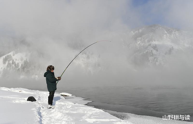 |为了一首古诗，大雪天带着大宝去钓鱼