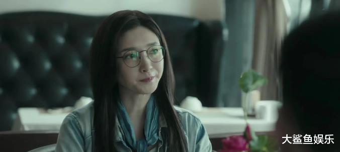赵丽颖|《扫黑风暴》江疏影被一个十八线女演员抢镜,她前七集就一套衣服一个造型