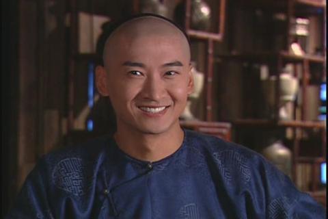 白冰|周杰惨重女友长文控诉，晒出了聊天记录，人设崩塌