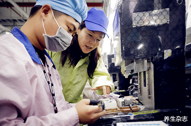 肝脏|19岁小伙确诊肝癌，花费50万去世，医生叮嘱：这两种食材，白给也不要