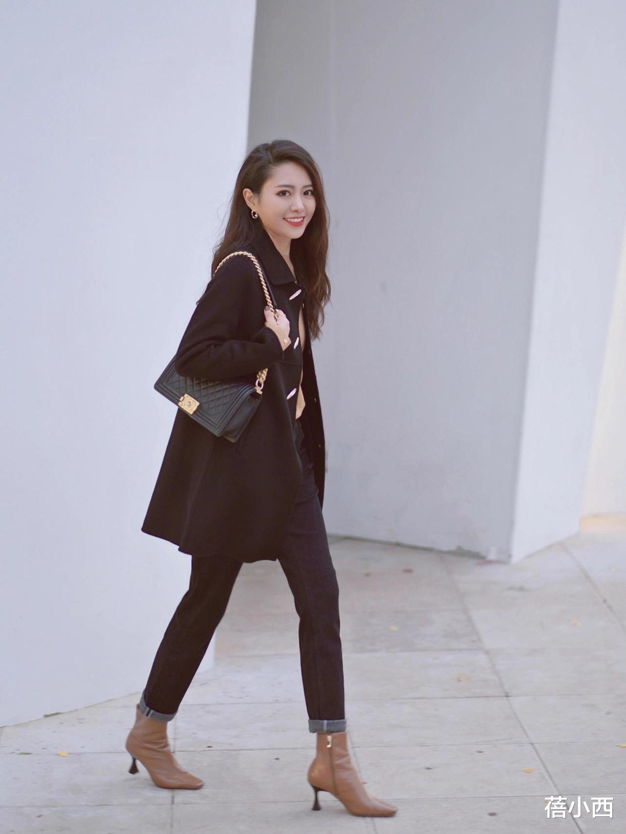 蓓小西 冬季穿这5个“神仙色大衣”真香，搭配牛仔裤、半身裙高级显气质