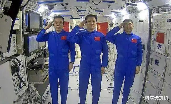 中秋节 杨利伟降落地球后，为何没能再回到太空？