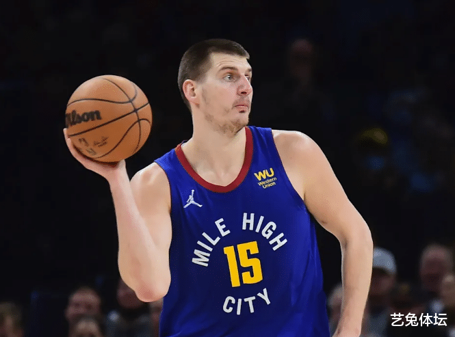 斯蒂芬·库里|2022年NBA球星实力TOP20，库里第四、詹姆斯第二，第一不意外