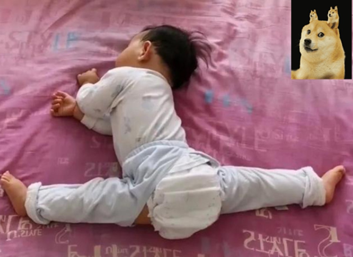 尹汪栎的小世界|宝宝睡姿“暗藏玄机”，三种睡姿优劣势分析，看看你家娃是哪种？