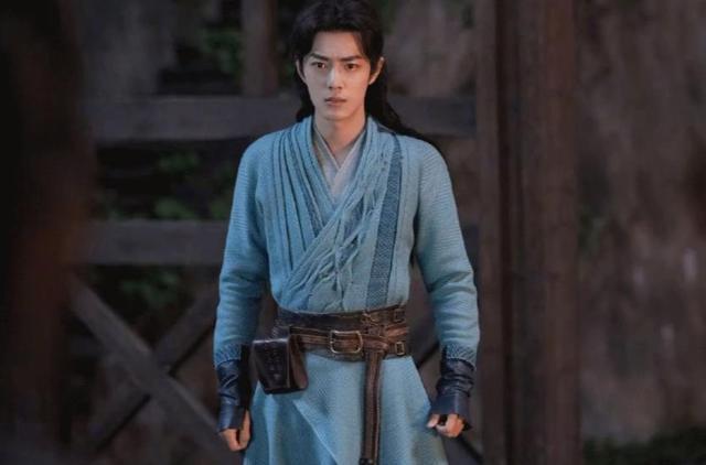 肖战|肖战的转发节奏依旧“拖沓”，为什么却成了第一个热转的大流量？