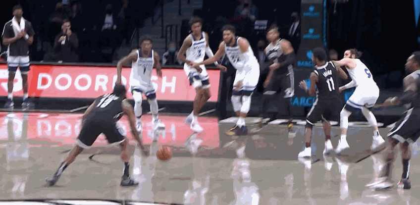 篮网队|篮网被骂惨！格里芬回喷！哈登炸场抢MVP！