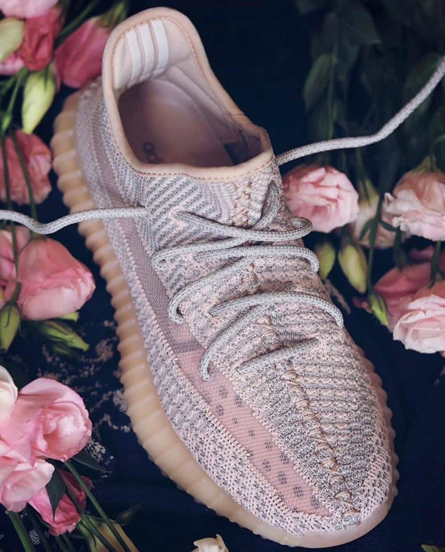 FLIGHTCLUB中文站|十几双Nike、Yeezy「集体暴跌」！sacai价格被打下来了！最惨一双降5K！