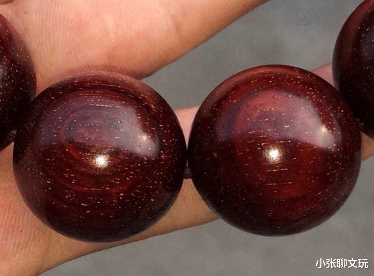 钱币|一眼假的五种文玩，玩家最好不要佩戴，被看穿后太丢人了