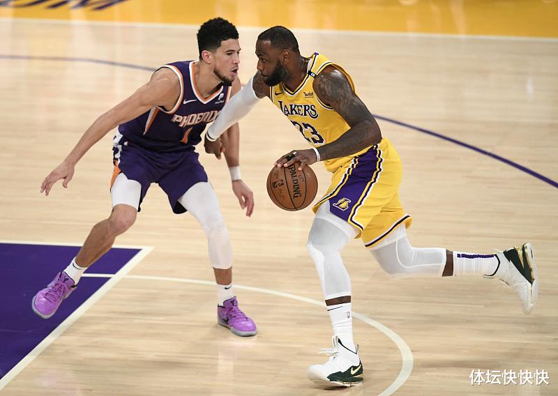 季后赛|36岁的詹姆斯季后赛首轮出局，其他历史前十巨星36岁是什么水平？