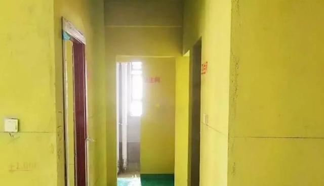 新房装修，装修公司为何让刷墙固？真有用吗？什么情况下刷墙固？