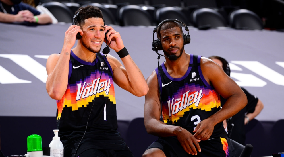 湖人队|湖人最快6天跌到西部第七,首轮若打太阳谁赢?苏群的回答很直接