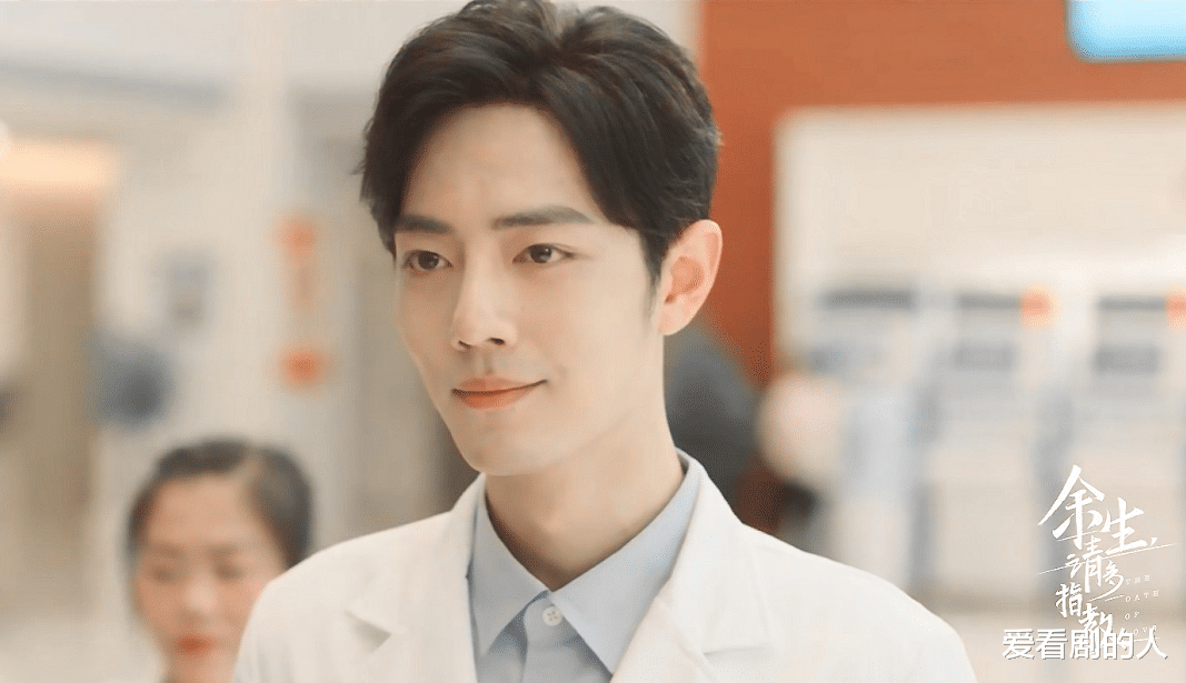 肖战|肖战代言李宁有多火？网友调侃：有的啥都没抢到，有的只配穿袜子