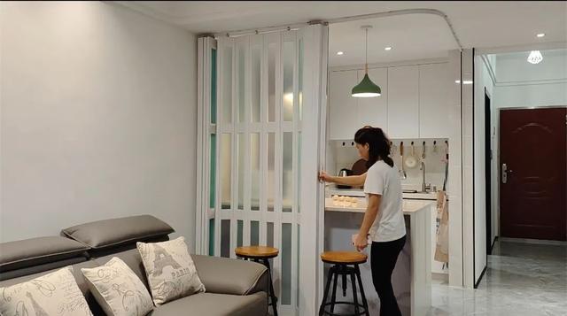 开放式厨房是很宽敞，可油烟问题怎么解决？