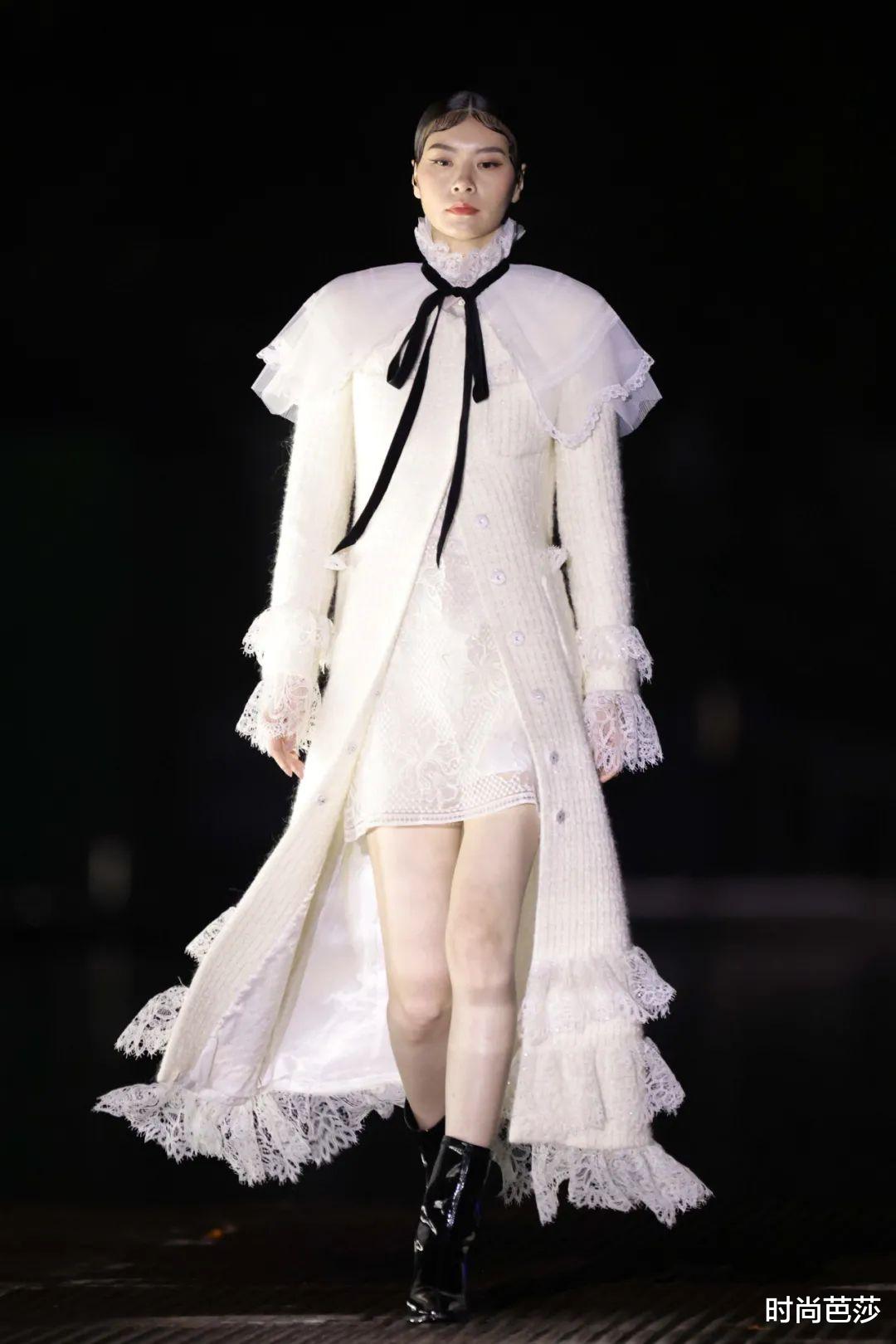 穿衣搭配|被一个仙女国货震撼到，我又民族骄傲了