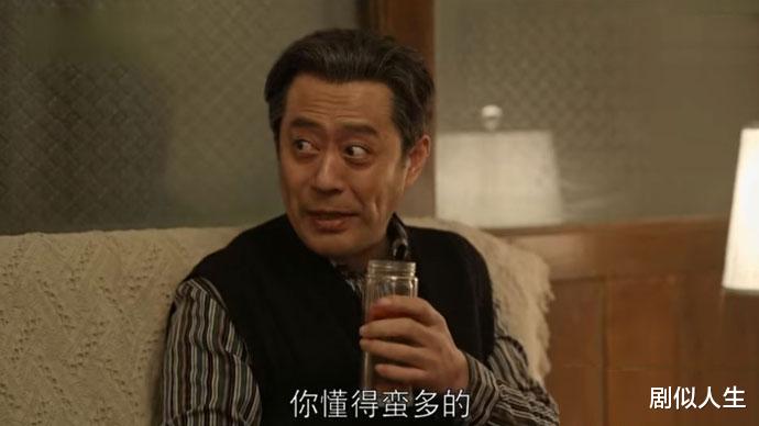 乔家的儿女|《乔家的儿女》曲阿英上线，欲图谋乔家老宅，被老乔临死摆一道