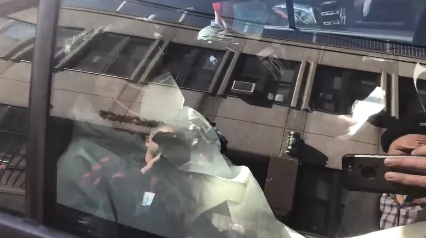 胡思乱想是我的作风 纽约29岁华女遭男友性虐残杀 陈尸公寓 鲜血溅满地 被一路拖到走廊上