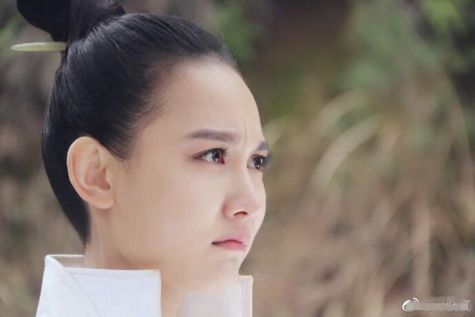 杨幂|从没见过这么“凶狠”的白素贞，不会演就别硬演，直接演成了四不像