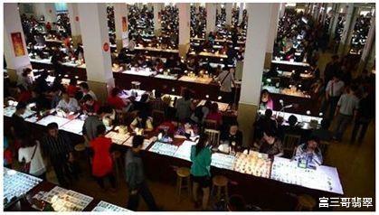 翡翠|翡翠行家细数多年玩翡翠遇到的那些坑！现在仍有多人在坑里