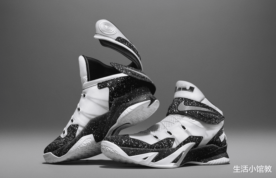 李兰迪|国人就这点出息，耐克降价蜂拥而至，国产潮鞋受冷落，网友：骨气值几个钱？