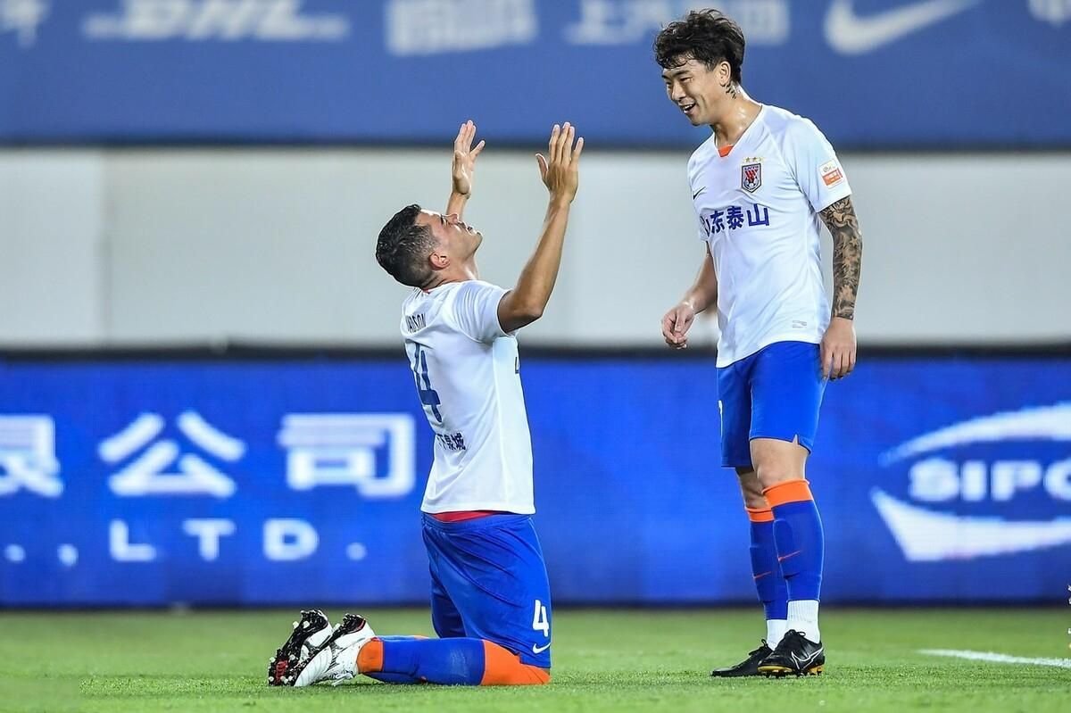 豪门|蒋光太下家浮出水面！3大豪门任君挑选，不愧是国足最强铁卫