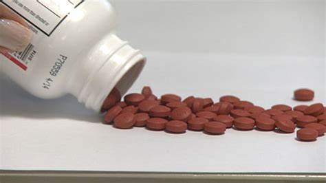 戒烟|喝酒之前吃护肝片,有用吗?医生辟谣:这6种肝病最适合