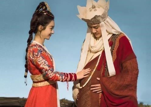 赵丽颖|还记得十年前的佳雪广告吗？原来是赵丽颖拍的，整没整容一眼便知