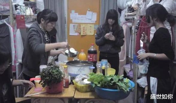 大波|西北大学禁止学生食堂就餐，每个寝室派代表打饭，“饭桶”成亮点