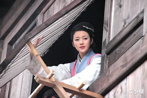 王思懿|98年《水浒传》，导演：有一段和西门庆的吻戏，刚一开拍，王思懿就哭了