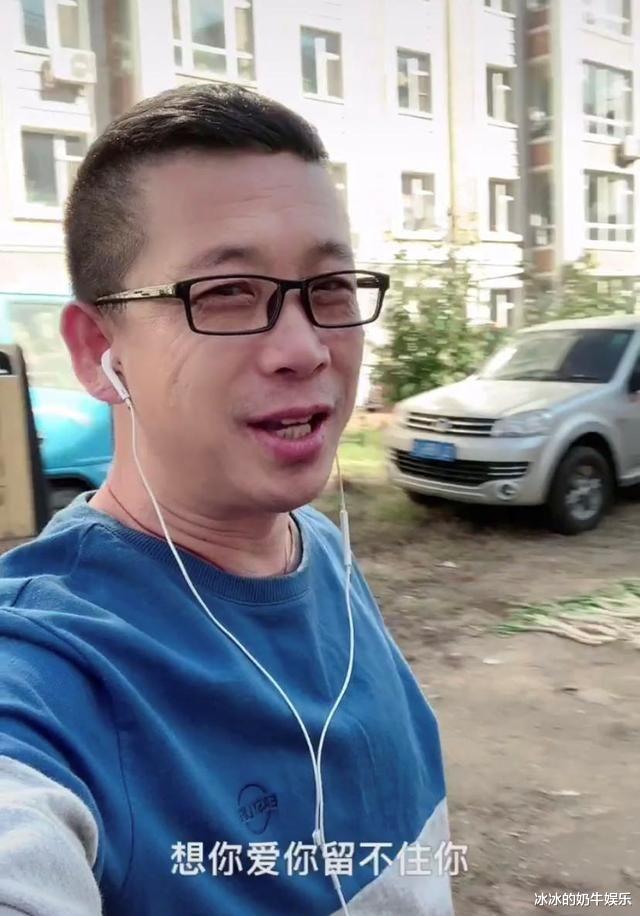 口技|《曲苑杂坛》曾捧红了两个人，一个叫洛桑，另外一个便是于小飞