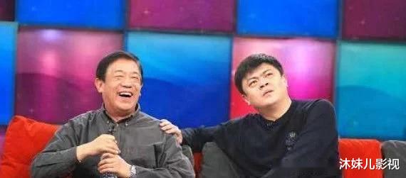 警察|国家一级演员，与发妻结婚50年无绯闻，儿子长得很帅比他还优秀